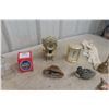 Image 4 : Ornament Clock, Collector Spoon and Small Fountain