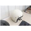 Image 4 : Harley-Davidson Flag, Two Helmets, HJC Beanies, and Visor Helmet