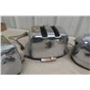 Image 4 : Vintage Chrome Toaster