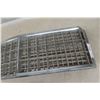 Image 3 : Car Grill