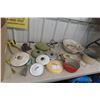 Image 1 : Cast Pots, Lids, Mixer
