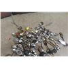 Image 3 : Spoon Rack and Collectors Spoons