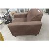Image 2 : Brown/Chocolate Living Room Chair - "Chocolate Comfort"
