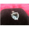 Image 1 : 10k White Gold and Aquamarine Heart Pendant, 1.4 g
