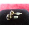 Image 2 : 14k Gold and Diamond Earrings, 0.7 g