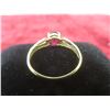 Image 5 : 10k Gold and Garnet Ring, Size 6, 1.2 g