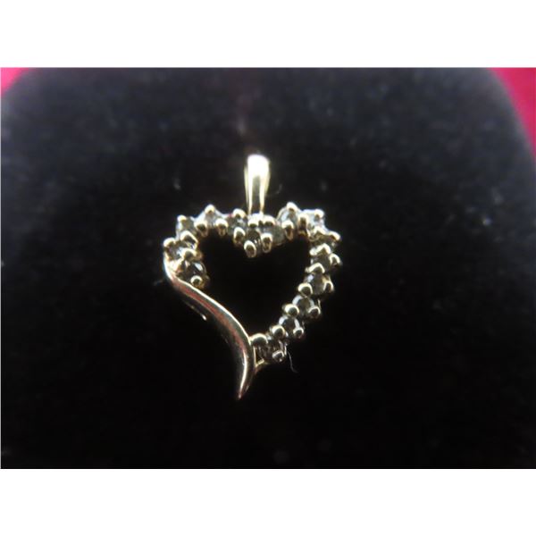 10k Gold and Diamond Heart Pendant, 0.8 g