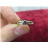 Image 6 : 10k White Gold and Diamond Ring, Size 5, 1.7 g