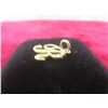 Image 3 : 10k Gold “R” Pendant, 0.91 g