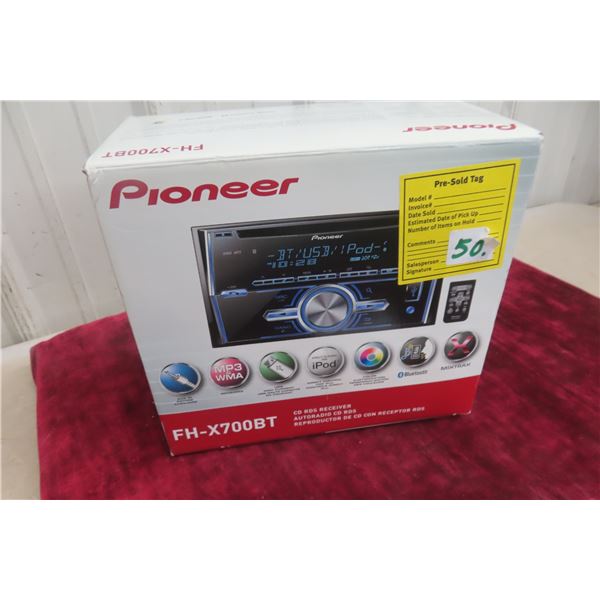 Pioneer FH-X700BT CD RDS Receiver With Manual (Untested)