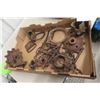 Image 1 : Assorted Antique Industrial Cast-Iron Gears, Sprockets, Horse Bits and Hinges