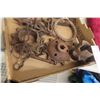 Image 2 : Assorted Antique Industrial Cast-Iron Gears, Sprockets, Horse Bits and Hinges