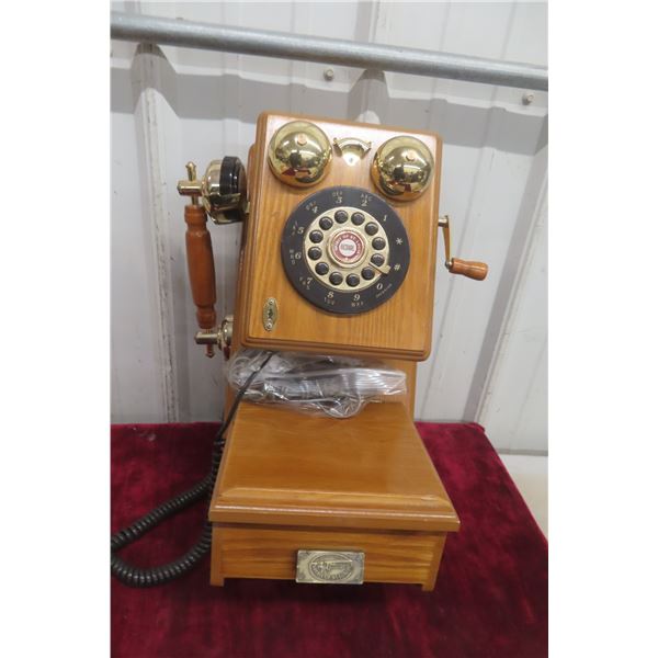 Crosley ‘Spirit of St. Louis’ Vintage Push-Button Wooden Wall Phone (Retro 1947) Works. With