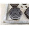 Image 5 : Assorted Antique Cast-Iron Weights With Box (20 g–2 kg)