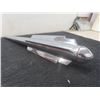Image 5 : 1947 Studebaker Strat-O-Lined Rocket Hood Ornament