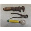 Image 9 : Four Antique Stanley Wood Planers With Monkey Wrench, Nipper and Roller