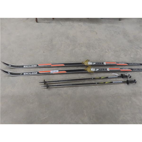 Skilom Skis With Poles