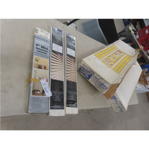 Three New Old Stock Window Blinds (24" x 45", 19 1/2" x 45") and Two Modular Accent Lights