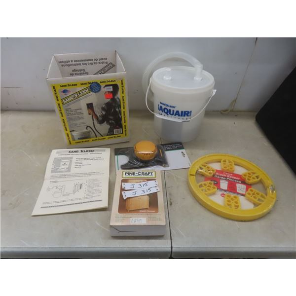 New Sand and Kleen Sanding System With Paint Brush Keeper and Wallpaper Remover