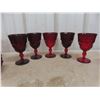 Image 3 : Twenty-Piece Vintage Ruby Red Glassware Set Including Sherbet Glasses, Cups, Saucers, Bowls and