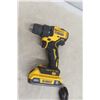 Image 8 : Four DeWalt 20V Tools Including Hammer Drill, 1/4" Impact, 1/2" Drill and 1/2" Hammer Drill With