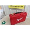 Image 7 : Milwaukee 12V Temperature Gun With Battery, Charger and Hard Case