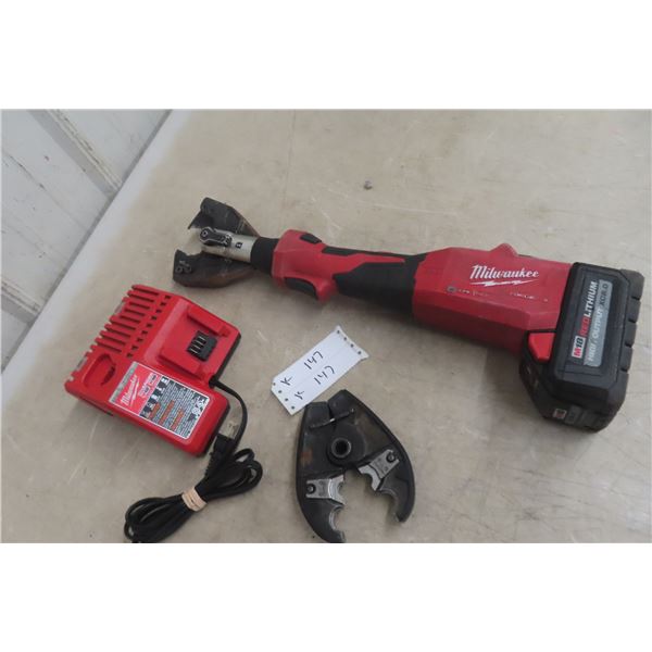 Milwaukee 18V Utility Crimper with Changeable Head and Charger With Battery
