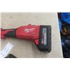 Image 2 : Milwaukee 18V Utility Crimper with Changeable Head and Charger With Battery