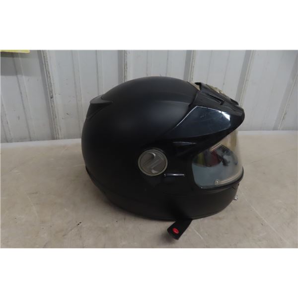 Snowmobile Helmet (Size M)