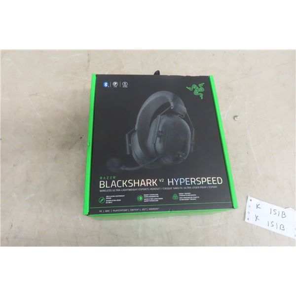 New Razer BlackShark V2 Hyperspeed Wireless Gaming Headset