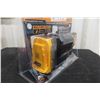 Image 4 : New DeWalt 20V Battery With Charger