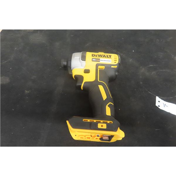 New DeWalt DCF787 20V 1/4" Impact Driver