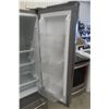 Image 5 : Maytag Stainless French Door Refrigerator with Bottom Freezer, 68" x 30" x 31"