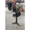 Image 5 : Bench Grinder on Stand