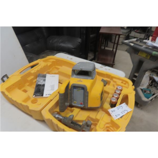 Spectra Precision LL300N Laser Level with Case and Tripod