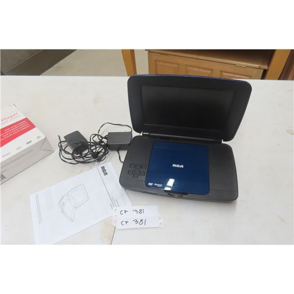 RCA Portable DVD Player with 9" Screen