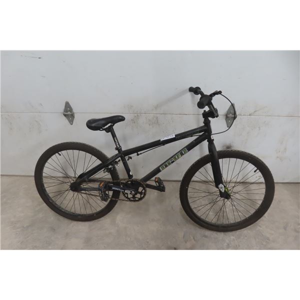 Tony Hawk Huck Jam Series Pedal Bike, 24"