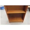 Image 4 : Shelving Unit with Five Adjustable Shelves, 71" x 32" x 11"