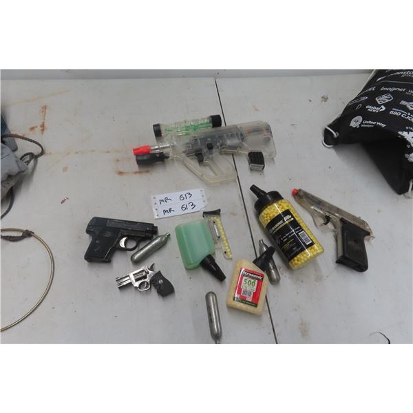 Soft Pellet Gun with Accessories