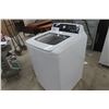 Image 6 : Frigidaire Washing Machine with Stainless Tub