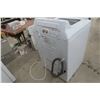 Image 7 : Frigidaire Washing Machine with Stainless Tub