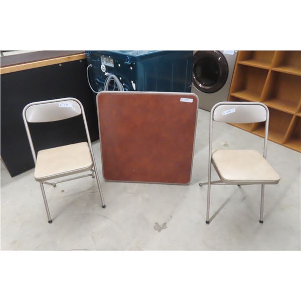 Folding Card Table with 2 Chairs