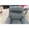 Image 2 : Living Room Recliner Chair