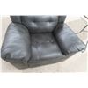 Image 4 : Living Room Leather or Leather-Style Reclining Chair