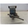 Image 2 : 4-Inch Bench Vise