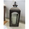 Image 2 : 2 Hanging Lantern-Style Candle Holders, Thermometer & Needle