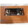 Image 13 : Singer Treadle Sewing Machine in Cabinet with Notions