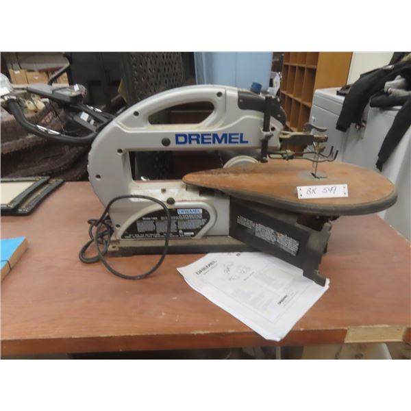 Dremel 18-Inch Variable-Speed Scroll Saw, Model 1800, with Manual