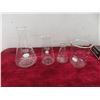 Image 7 : Vintage Chemistry Glass: Beakers, Tubes & More