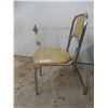 Image 6 : Vintage Kitchen Chair